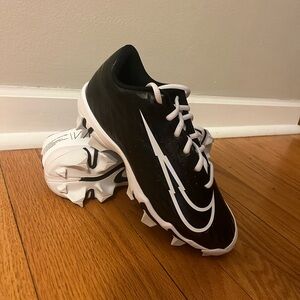 Nike Viper Ultrafly Youth Baseball Cleat, Size 4.5
